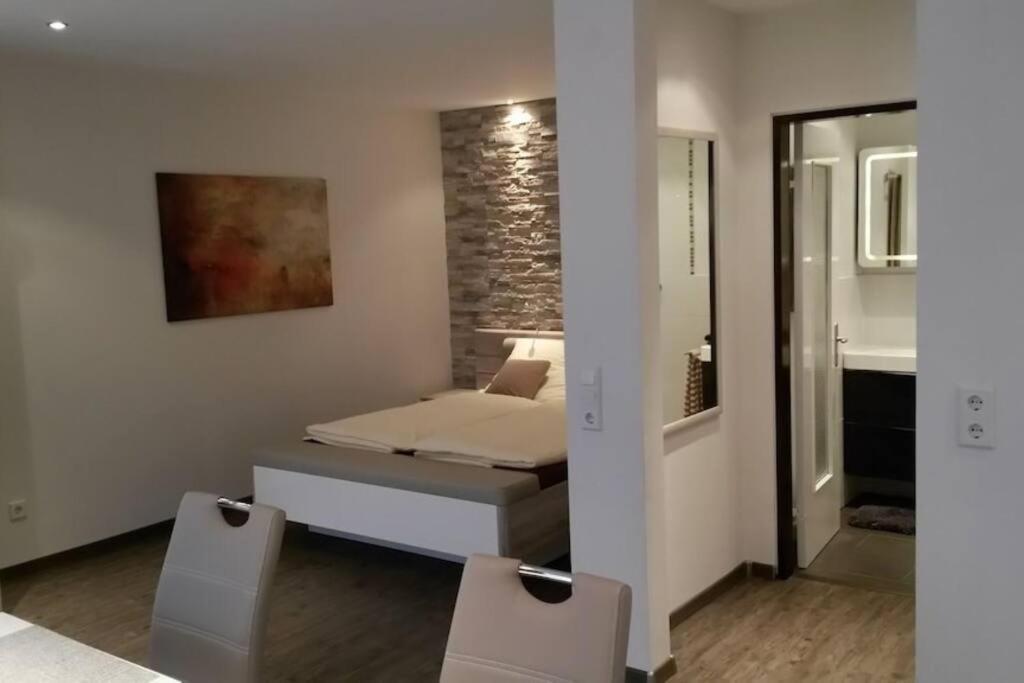 Augustaplatz Appartement *